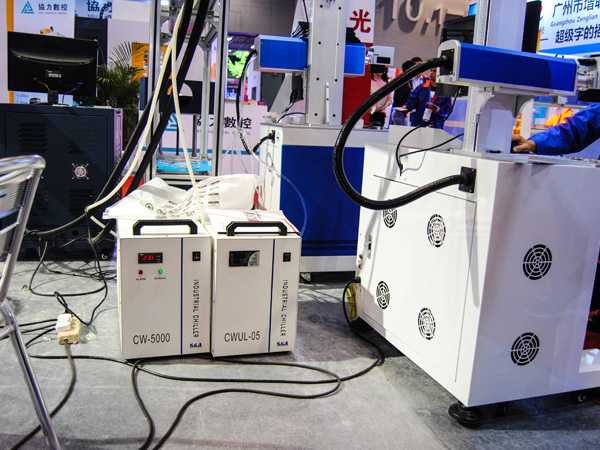 ���������ƴ��ÿ������0.1����