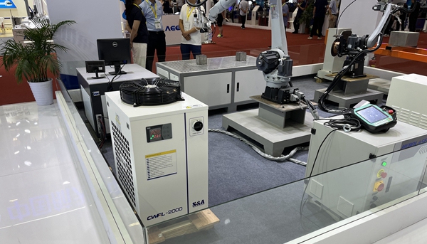 ����װ������������ź�����