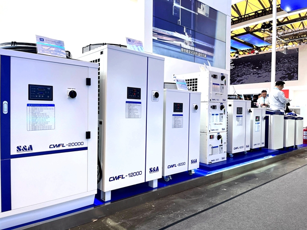 ÈËÉú¾ÍÊDz©ÀäË®»ú